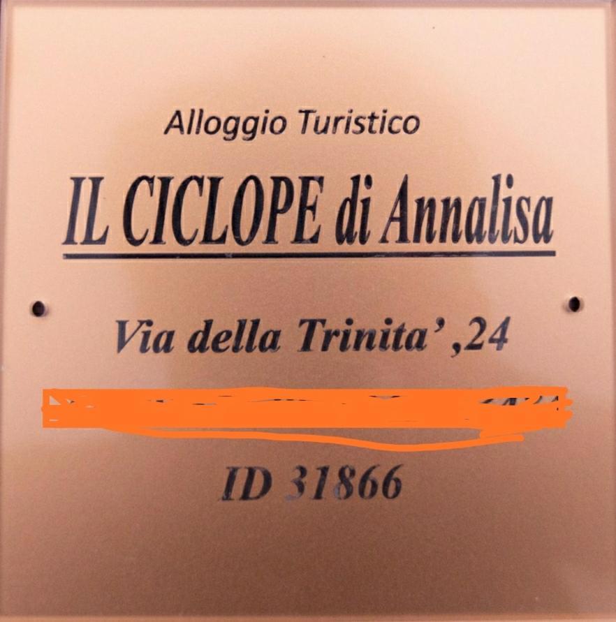 Апартаменти Il Ciclope Di Annalisa Alatri Екстер'єр фото